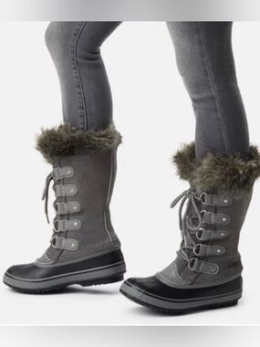 Sorel Joan of Arctic  Brown Faux Fur Winter Boots 7